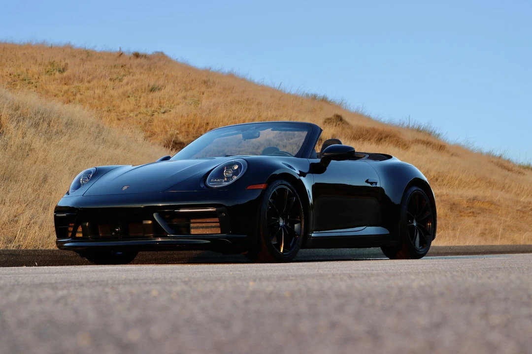 2020 Porsche 992 Carrera 4S - Image 2 of 31
