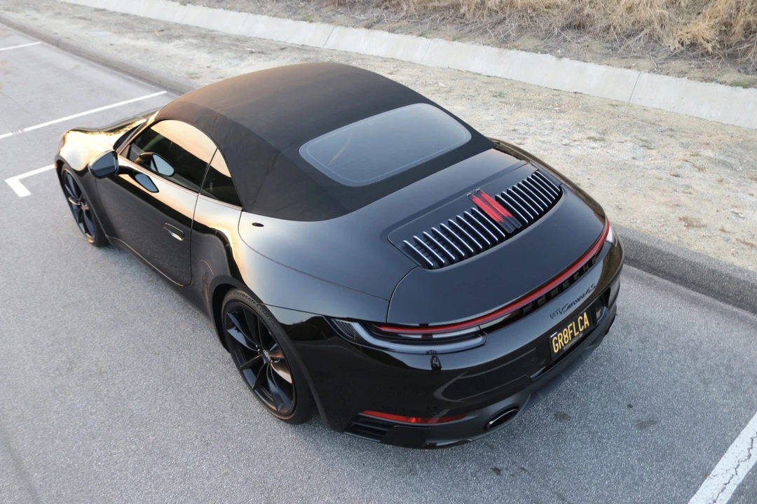 2020 Porsche 992 Carrera 4S - Image 21 of 31