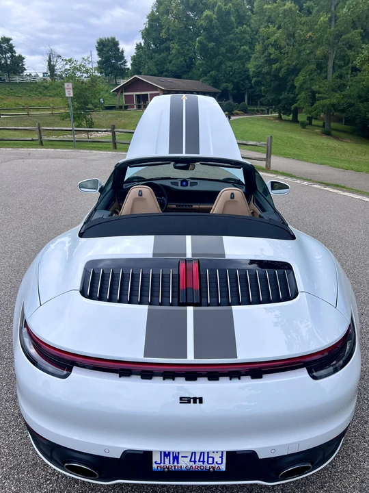 2020 Porsche 992 Carrera S - Image 13 of 31