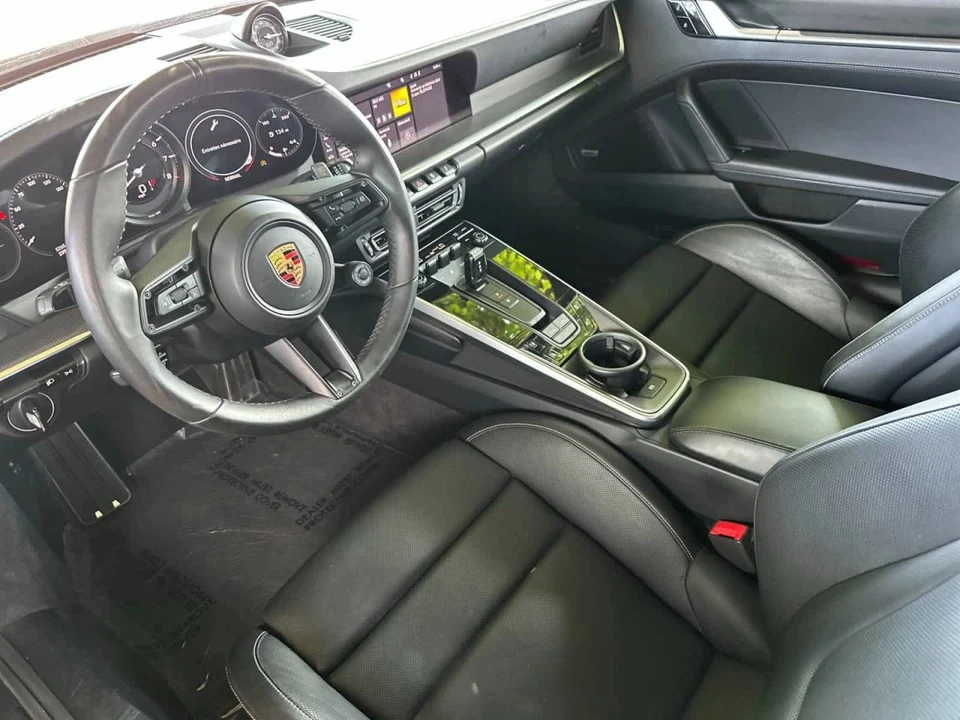 2020 Porsche 992 Carrera 4S - Image 4 of 5
