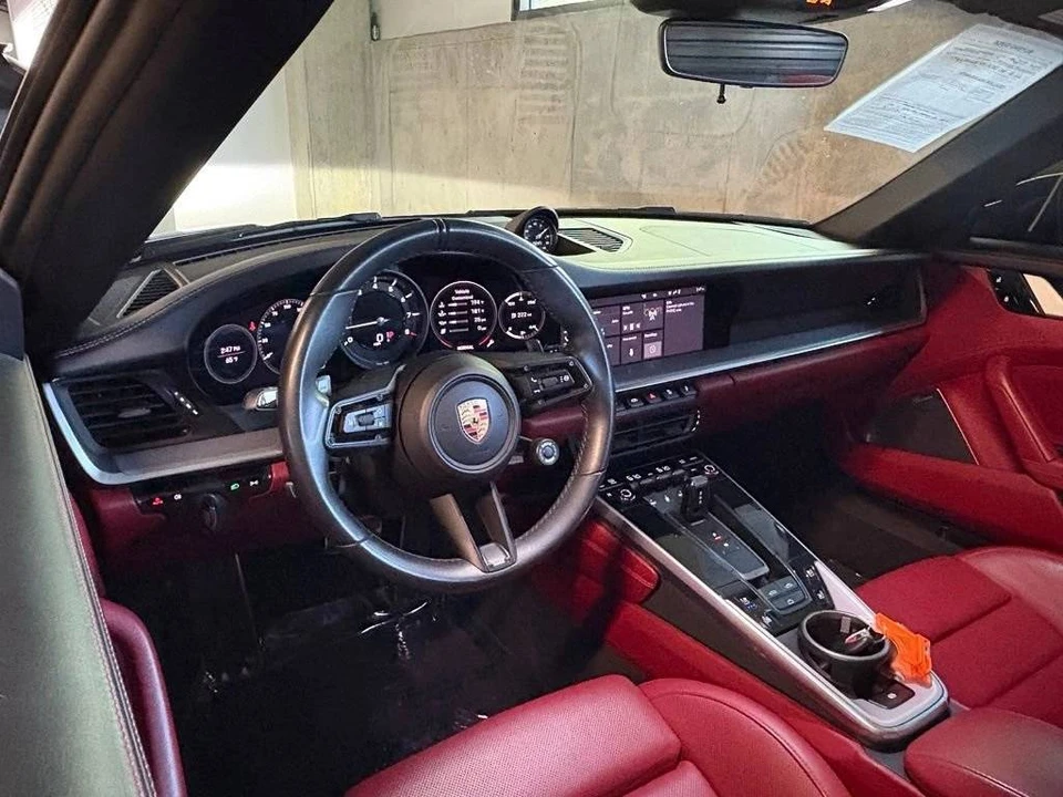 2020 Porsche 992 Carrera 4S - Image 4 of 5