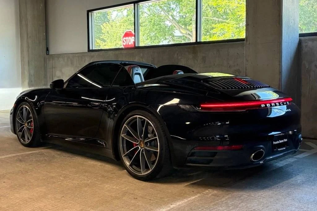 2020 Porsche 992 Carrera 4S - Image 3 of 5