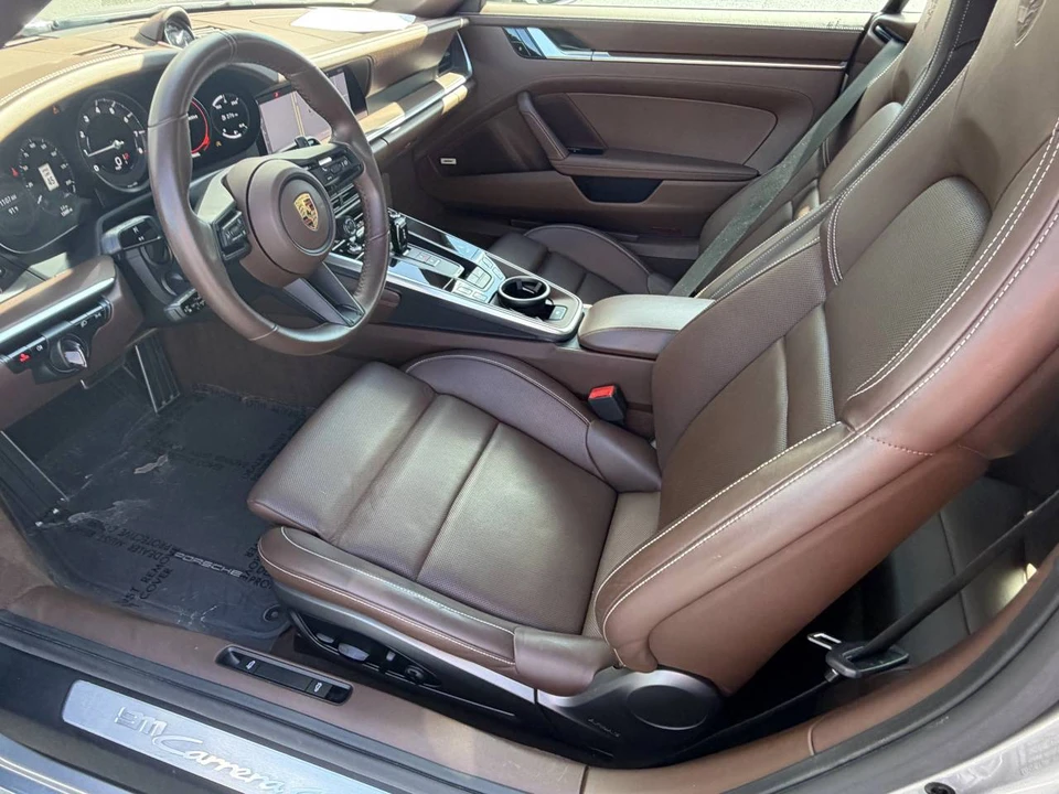 2020 Porsche 992 Carrera 4S - Image 4 of 5