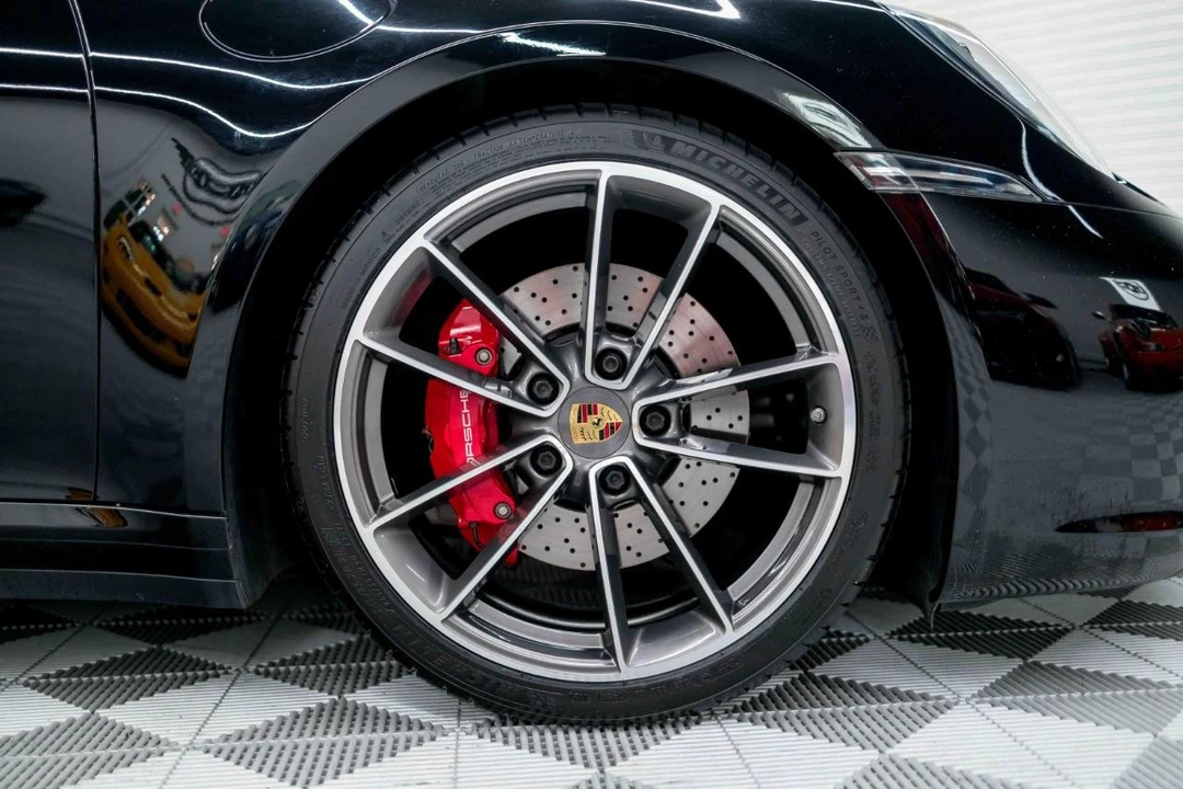 2020 Porsche 992 Carrera 4S - Image 31 of 31