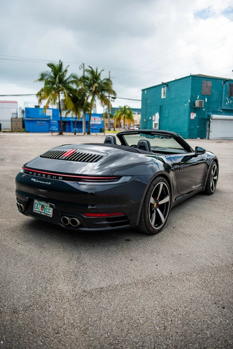 2020 Porsche 992 Carrera 4S - Image 10 of 31
