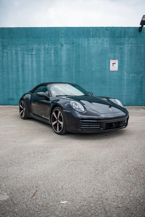 2020 Porsche 992 Carrera 4S - Image 24 of 31