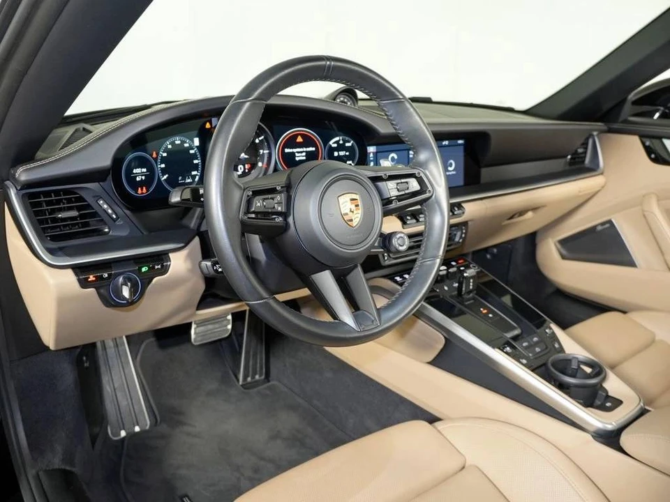 2020 Porsche 992 Carrera 4S - Image 4 of 5