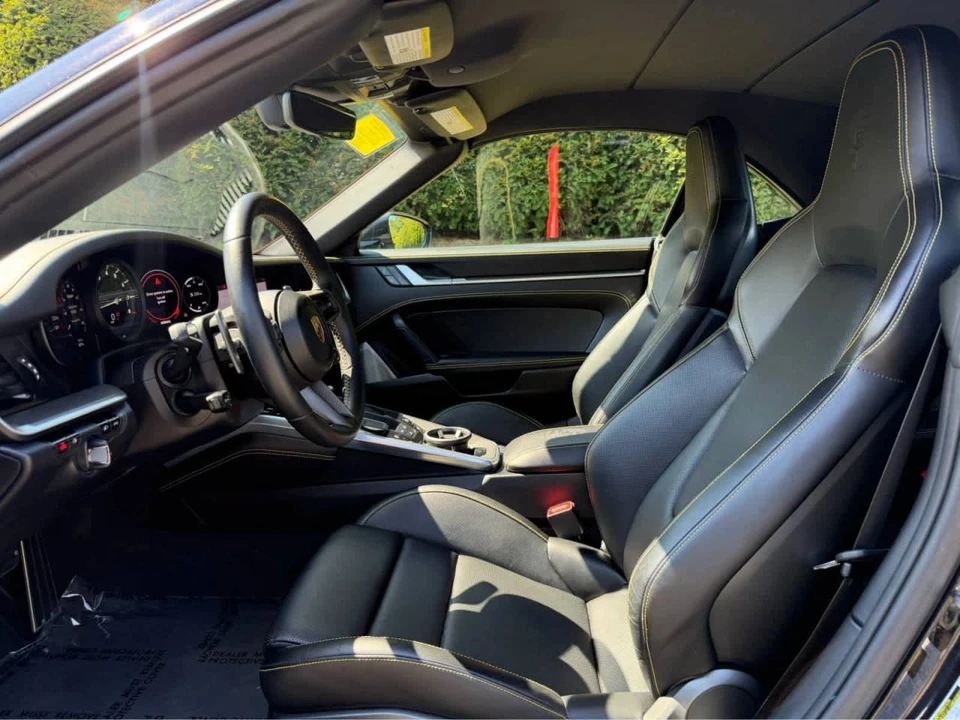 2020 Porsche 992 Carrera 4S - Image 4 of 5