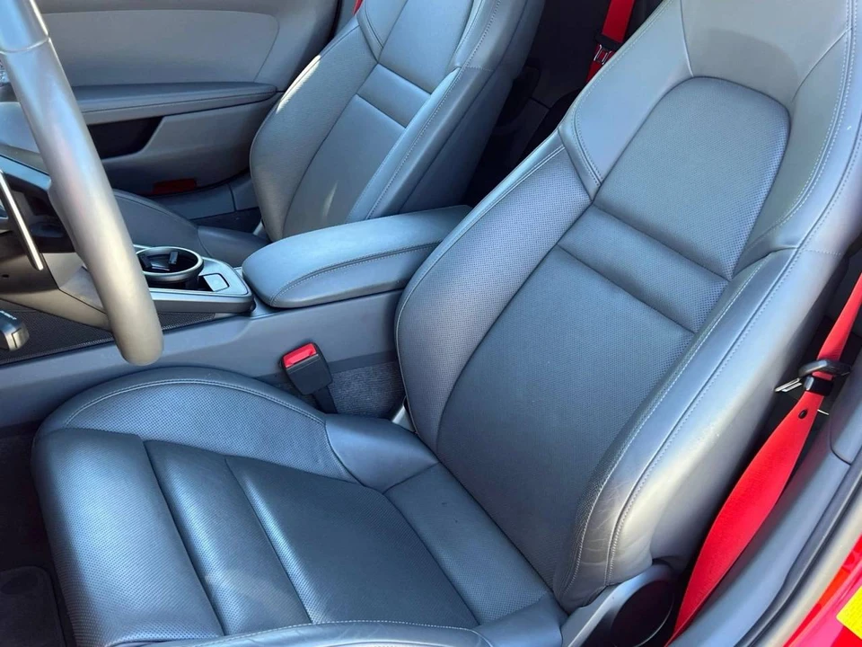 2020 Porsche 992 Carrera 4S - Image 5 of 5