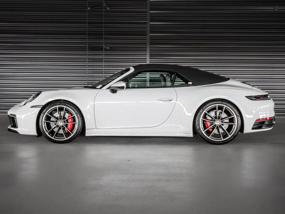 2020 Porsche 992 Carrera 4S - Image 2 of 5