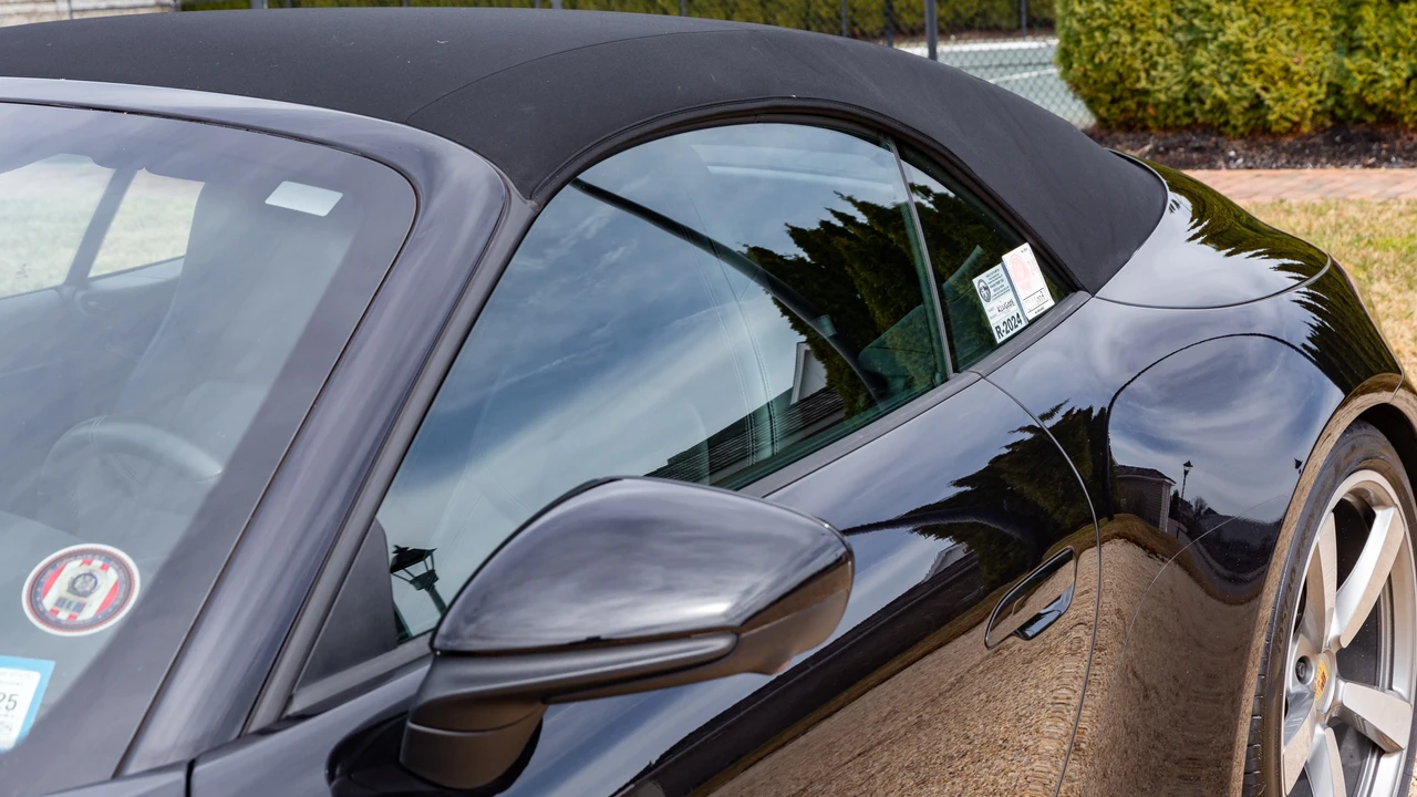2020 Porsche 992 Carrera 4S - Image 30 of 31