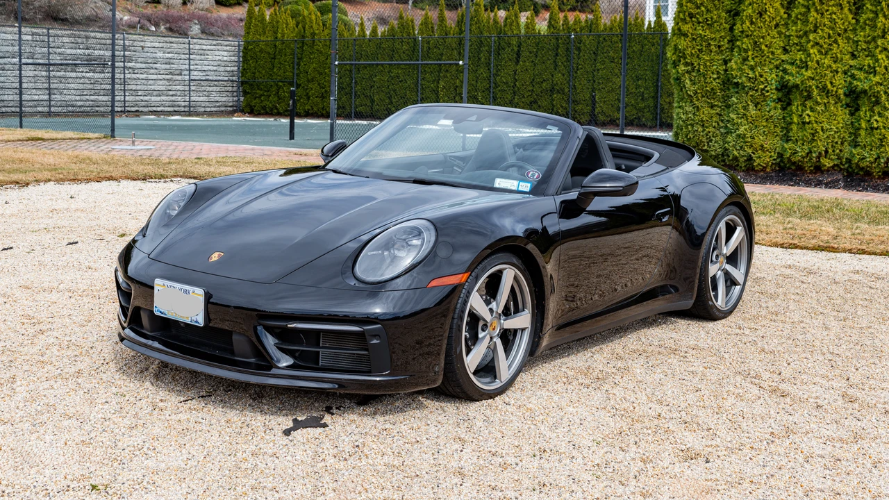 2020 Porsche 992 Carrera 4S - Image 2 of 31
