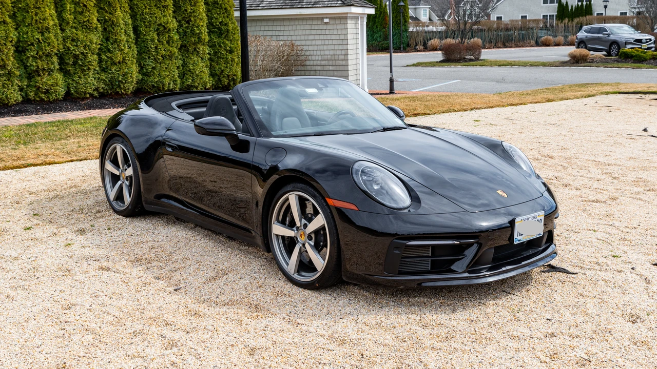 2020 Porsche 992 Carrera 4S - Image 4 of 31