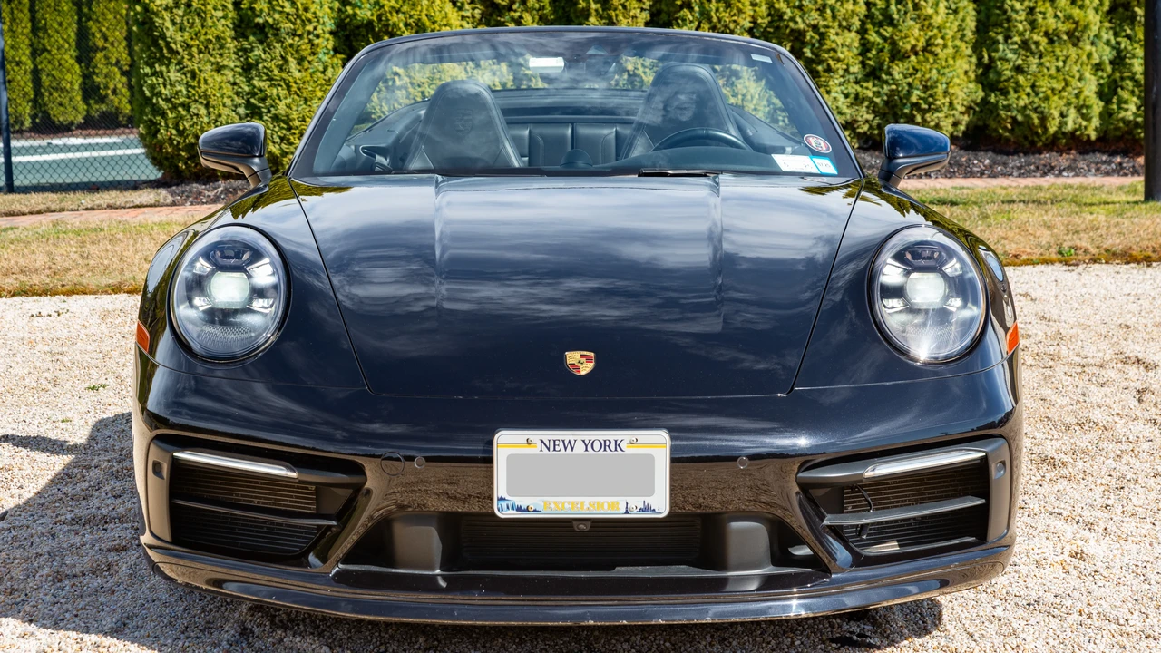 2020 Porsche 992 Carrera 4S - Image 18 of 31