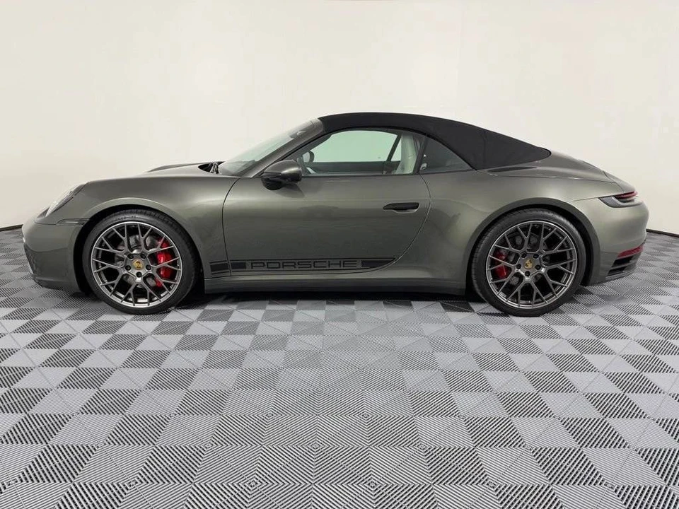 2020 Porsche 992 Carrera 4S - Image 2 of 5