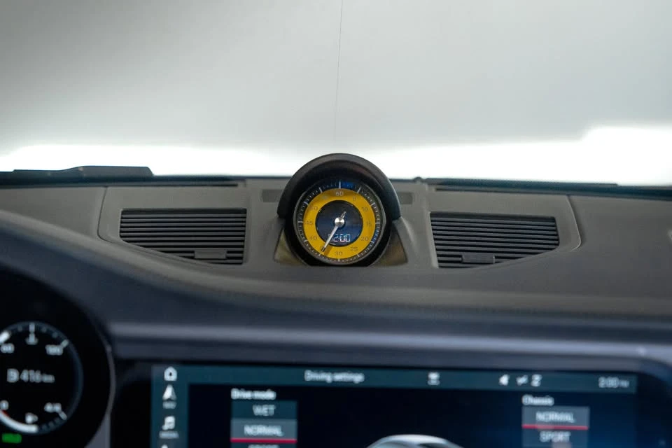 2020 Porsche 992 Carrera 4S - Image 14 of 20