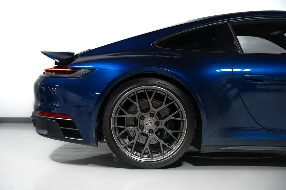 2020 Porsche 992 Carrera 4S - Image 6 of 20