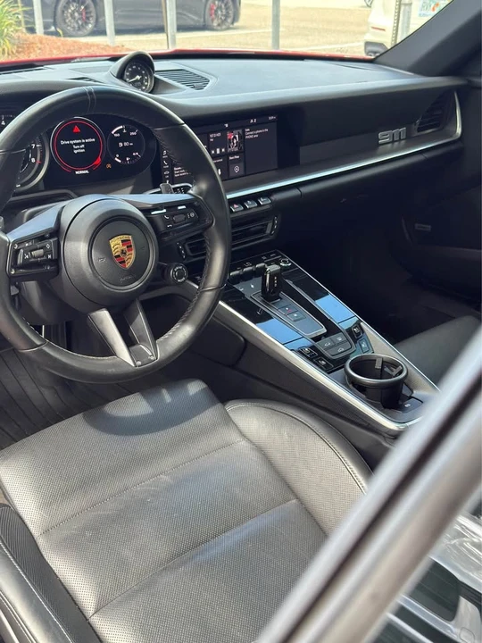 2020 Porsche 992 Carrera 4S - Image 5 of 8