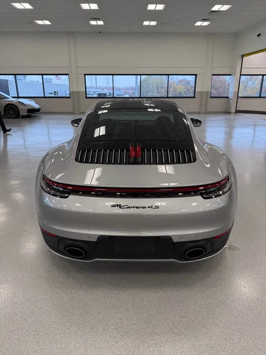 2020 Porsche 992 Carrera 4S - Image 6 of 14