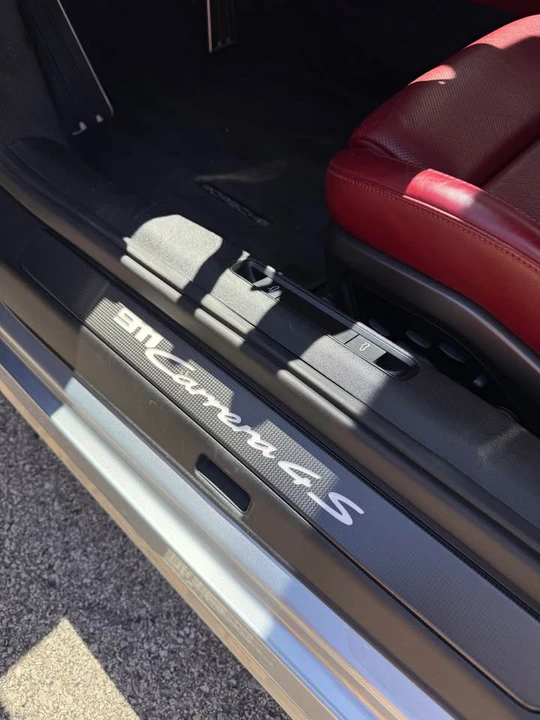 2020 Porsche 992 Carrera 4S - Image 11 of 16