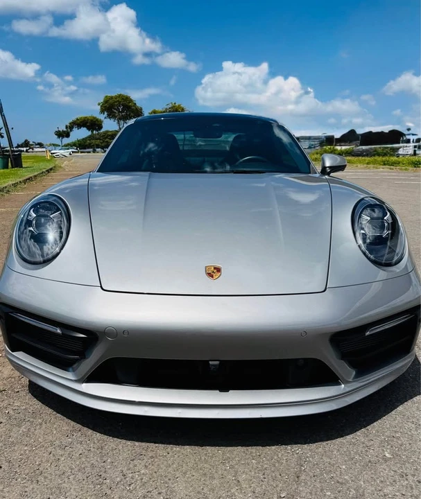2020 Porsche 992 Carrera 4S - Image 10 of 17