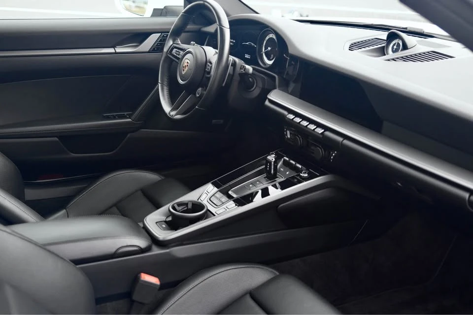 2020 Porsche 992 Carrera 4S - Image 14 of 20