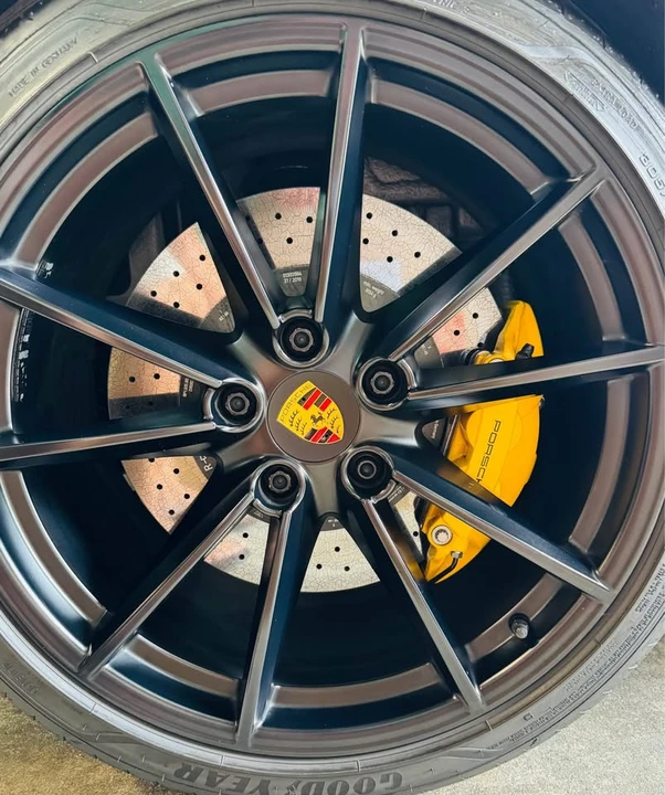 2020 Porsche 992 Carrera 4S - Image 11 of 17