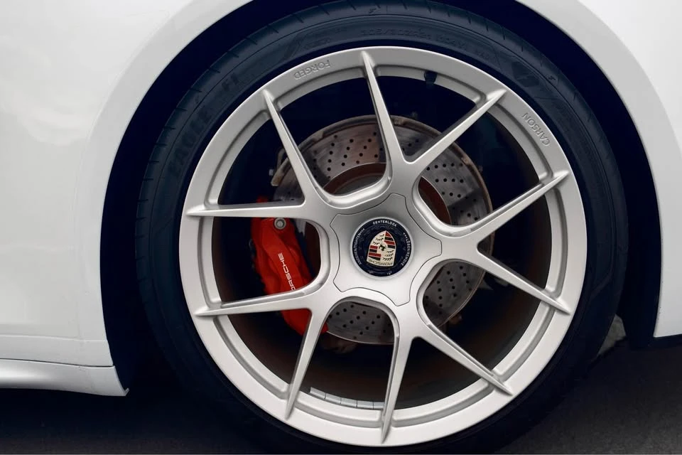 2020 Porsche 992 Carrera 4S - Image 12 of 20