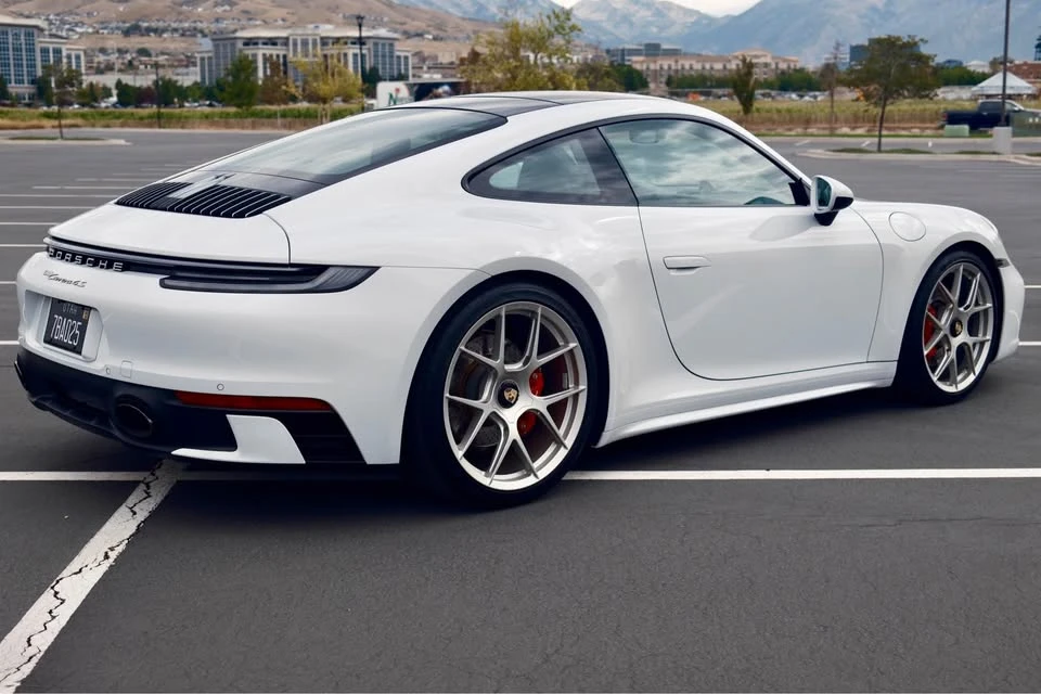 2020 Porsche 992 Carrera 4S - Image 4 of 20