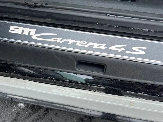 2020 Porsche 992 Carrera 4S - Image 16 of 21