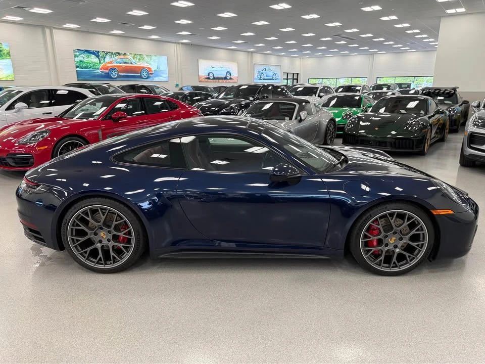 2020 Porsche 992 Carrera 4S - Image 10 of 16