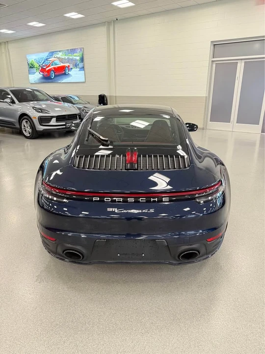 2020 Porsche 992 Carrera 4S - Image 8 of 16