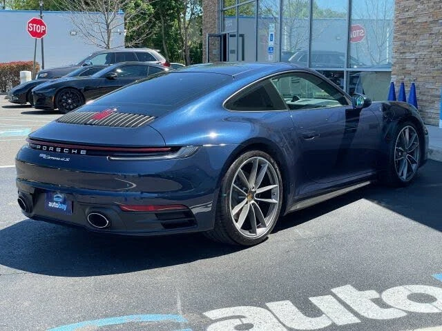 2020 Porsche 992 Carrera 4S - Image 11 of 31