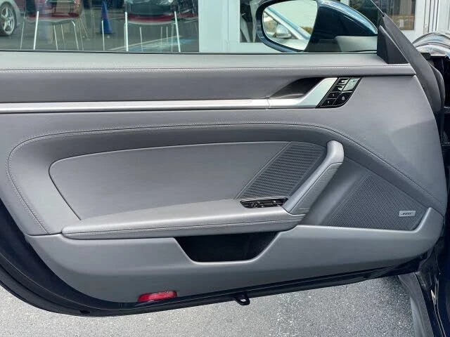 2020 Porsche 992 Carrera 4S - Image 18 of 31