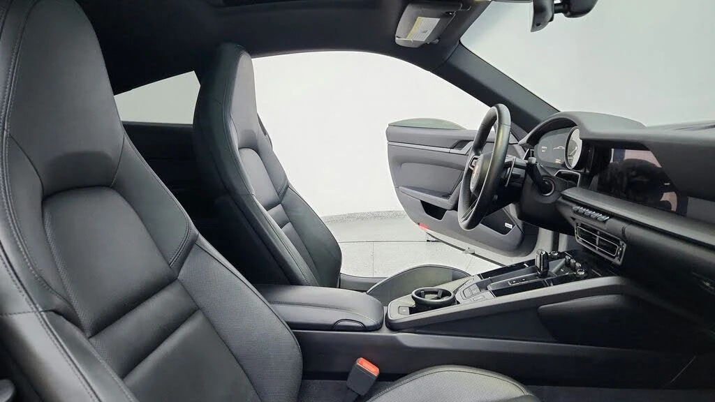 2020 Porsche 992 Carrera 4S - Image 30 of 31