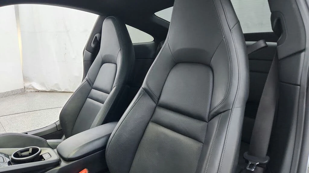 2020 Porsche 992 Carrera 4S - Image 15 of 31
