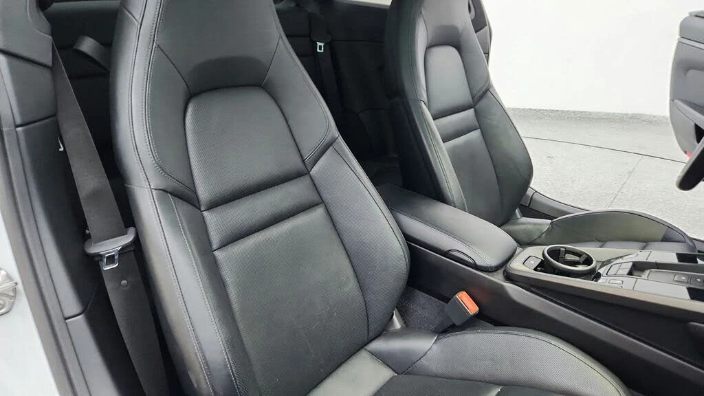 2020 Porsche 992 Carrera 4S - Image 31 of 31