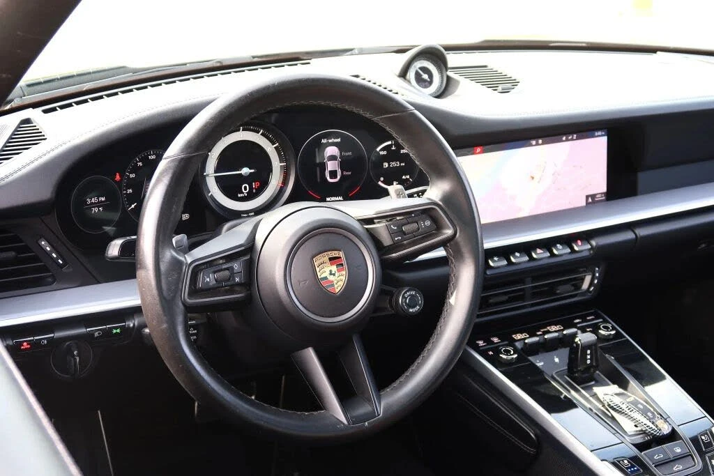 2020 Porsche 992 Carrera 4S - Image 15 of 31