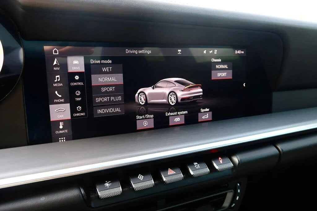 2020 Porsche 992 Carrera 4S - Image 17 of 31