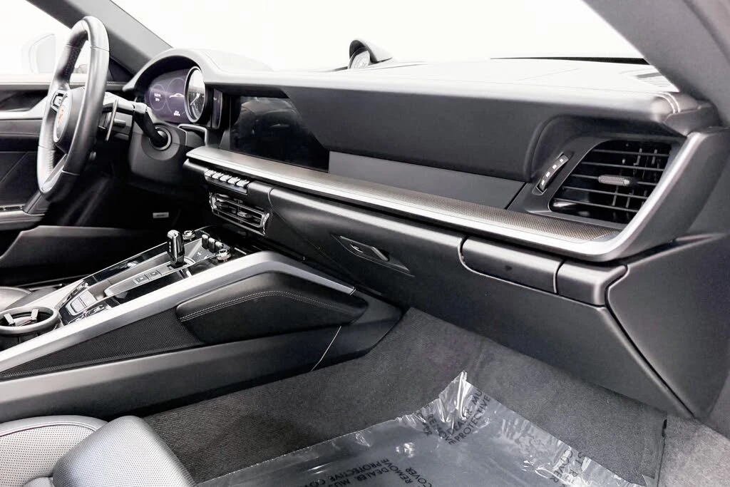 2020 Porsche 992 Carrera 4S - Image 14 of 31