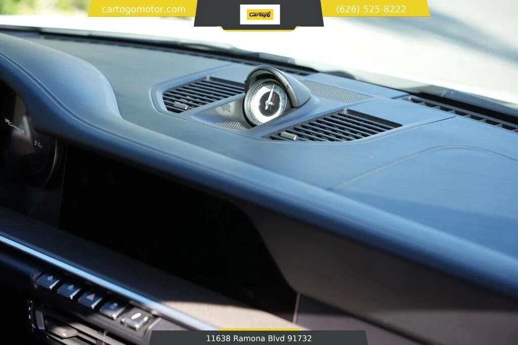 2020 Porsche 992 Carrera 4S - Image 25 of 31