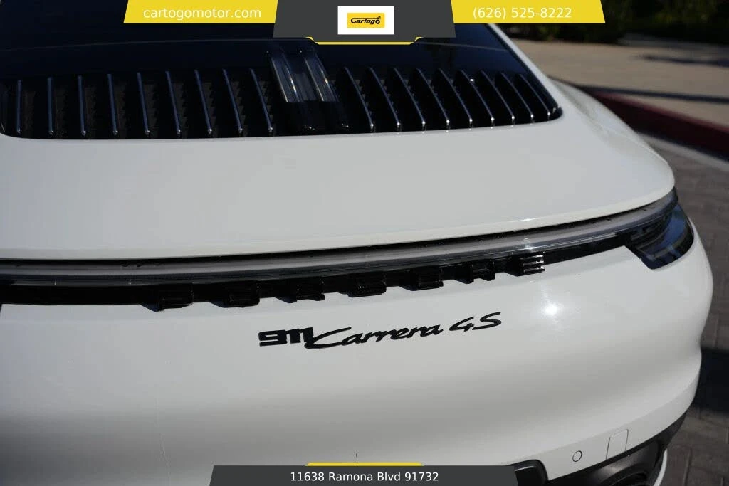 2020 Porsche 992 Carrera 4S - Image 11 of 31