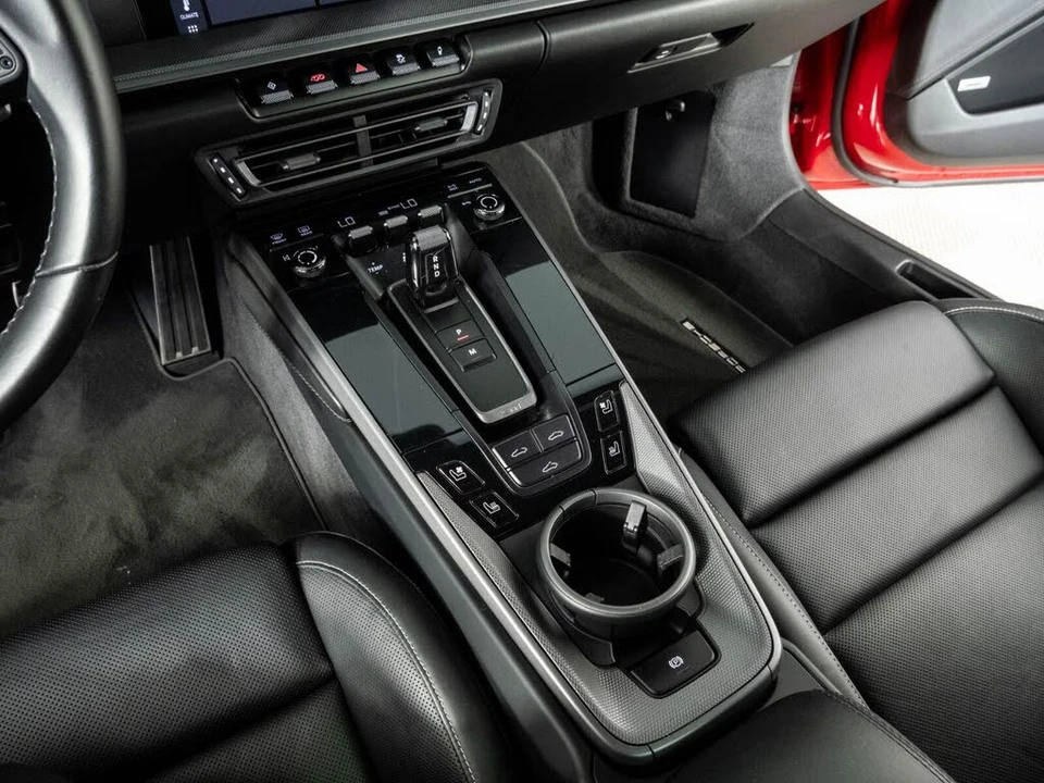 2020 Porsche 992 Carrera 4S - Image 17 of 29