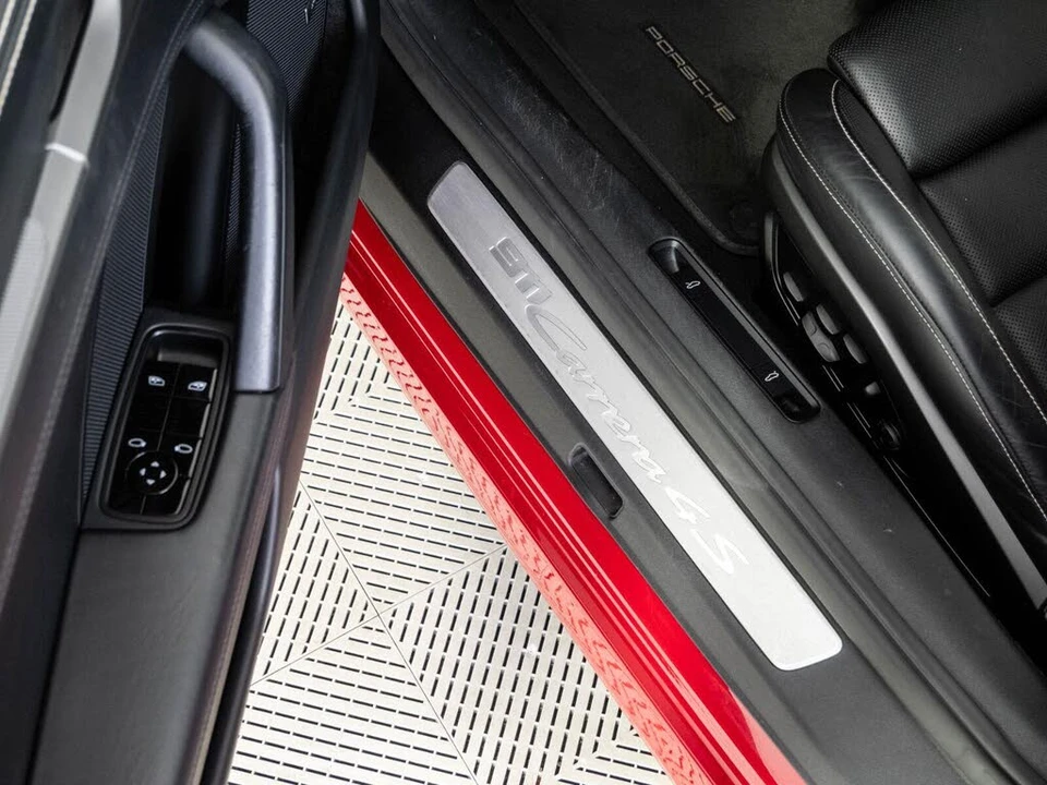 2020 Porsche 992 Carrera 4S - Image 8 of 29