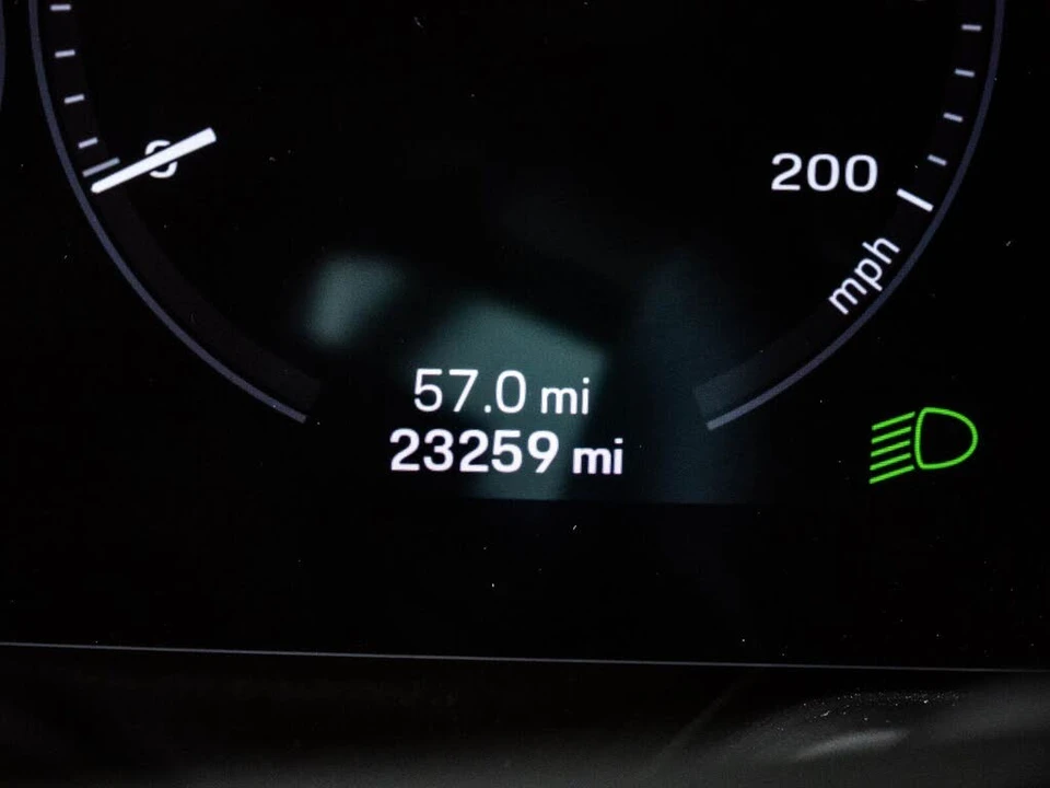 2020 Porsche 992 Carrera 4S - Image 12 of 29