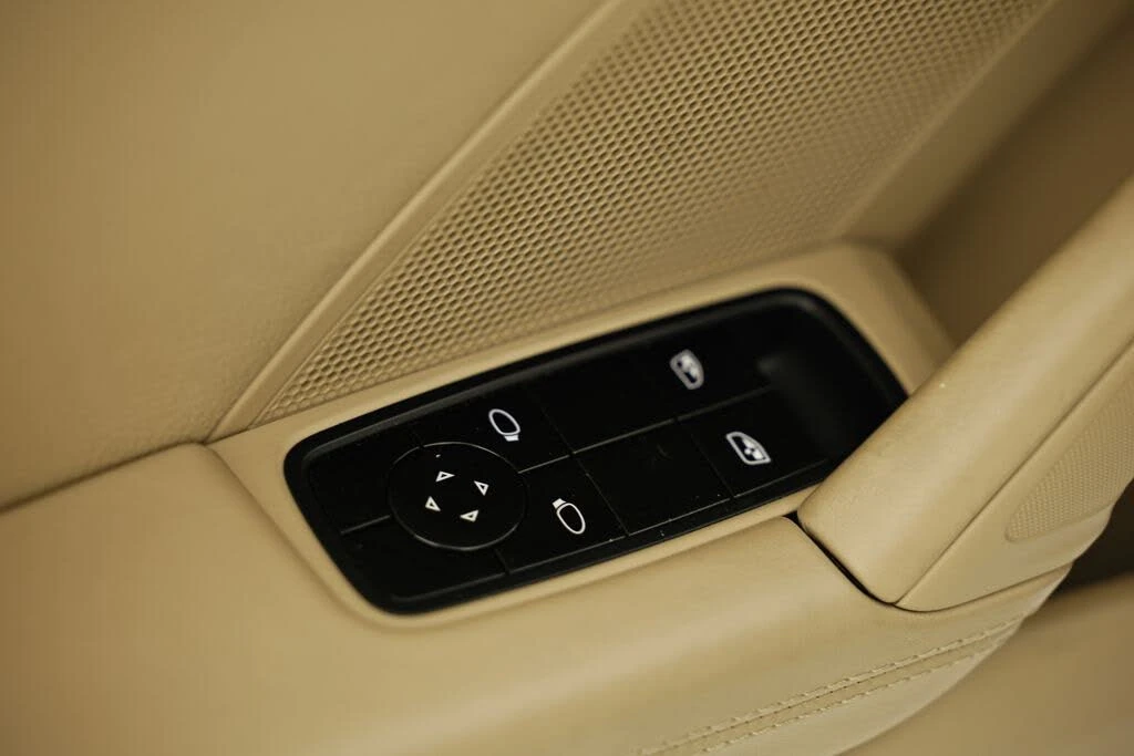 2020 Porsche 992 Carrera 4S - Image 23 of 31