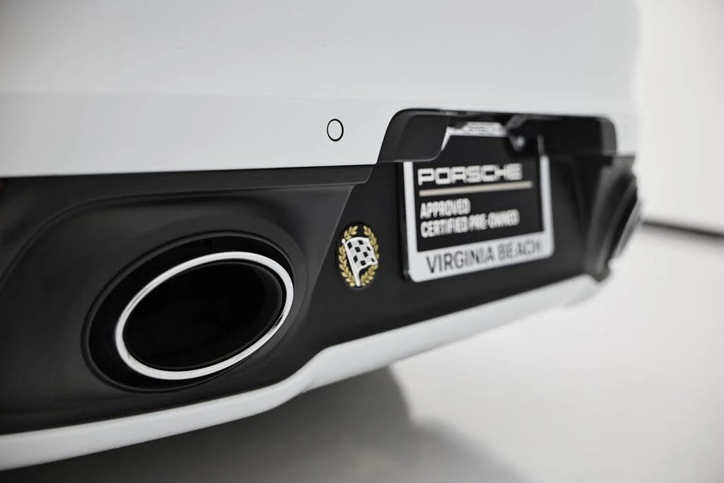 2020 Porsche 992 Carrera 4S - Image 16 of 31