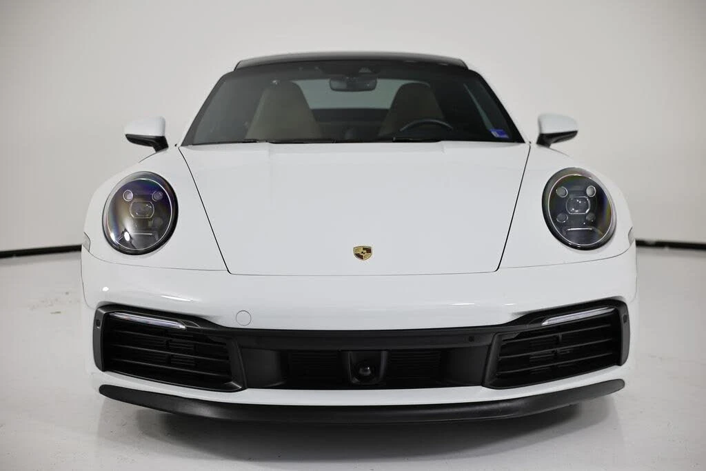 2020 Porsche 992 Carrera 4S - Image 10 of 31