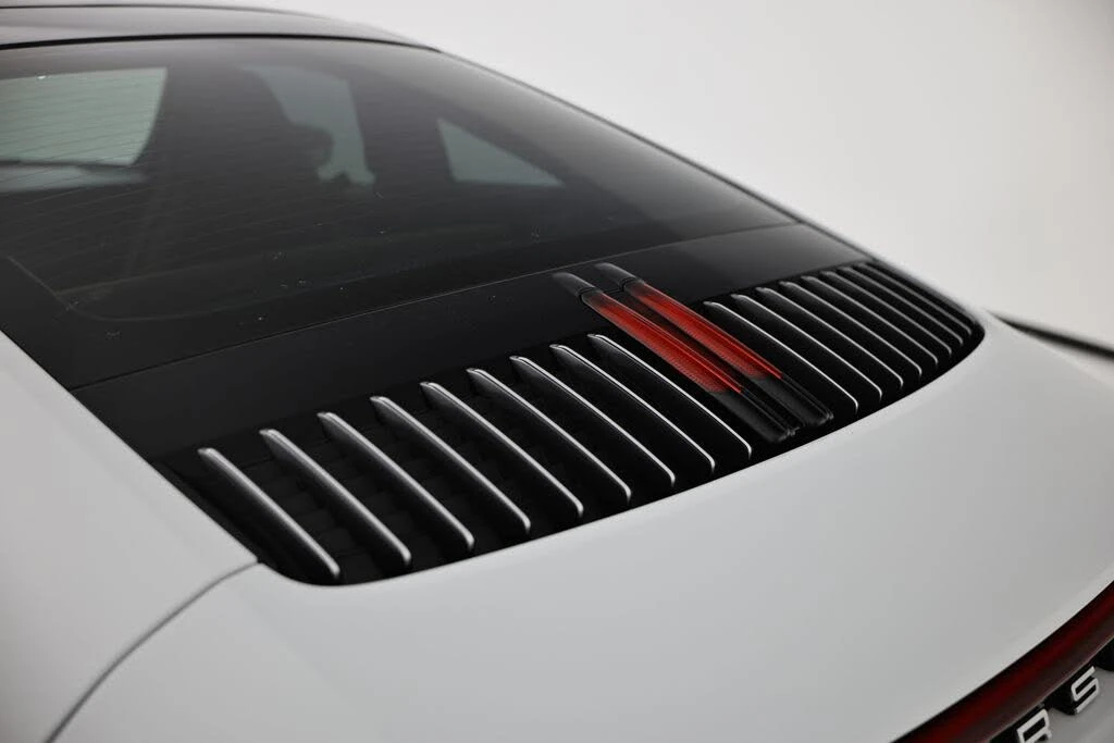 2020 Porsche 992 Carrera 4S - Image 14 of 31