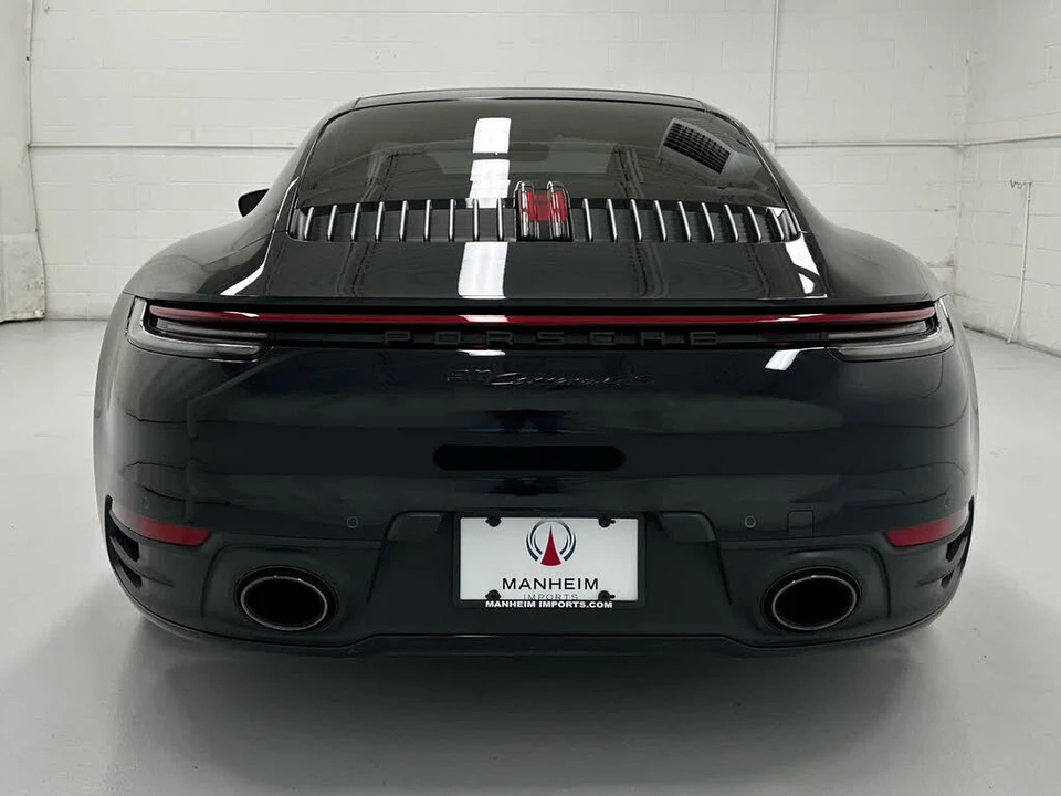 2020 Porsche 992 Carrera 4S - Image 7 of 31